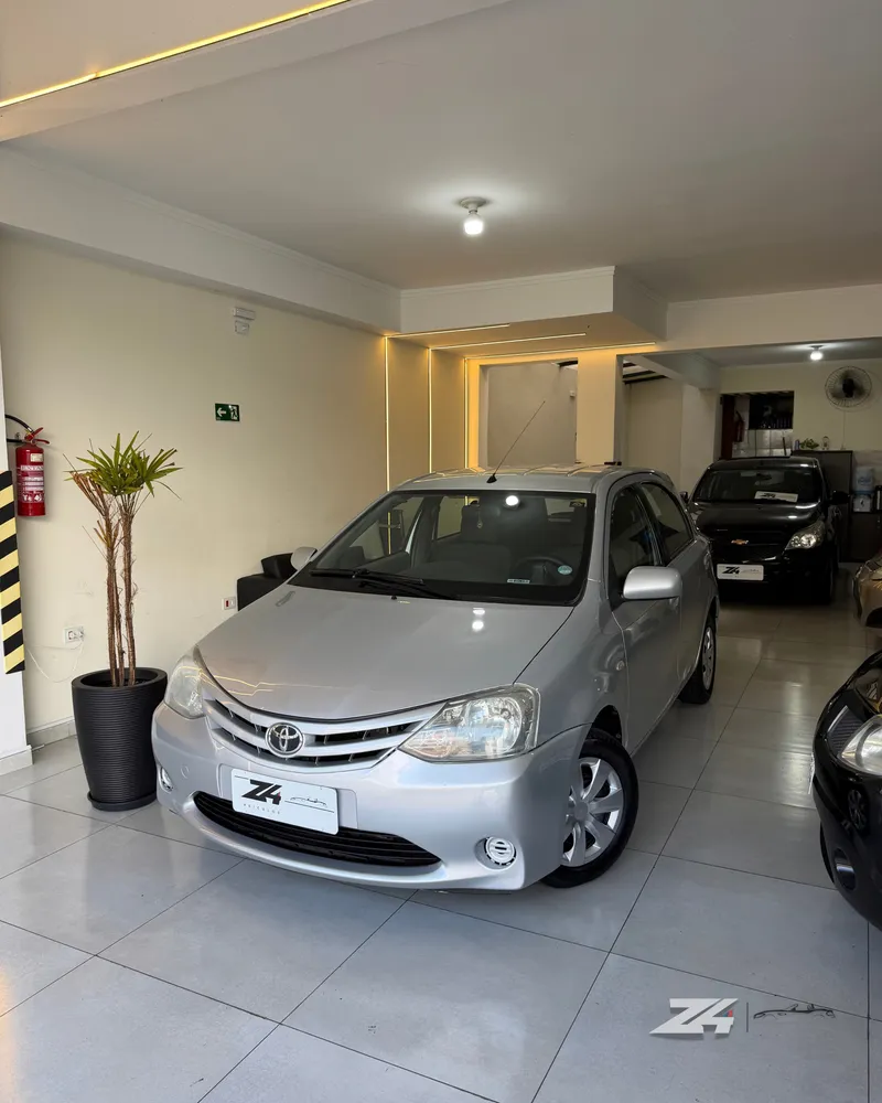 Toyota Etios 2013