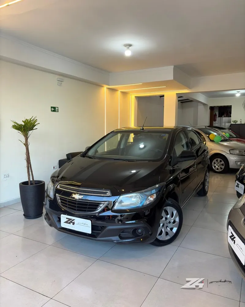 Chevrolet Onix 2015